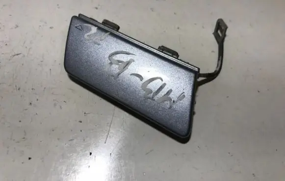 Mercedes-Benz B W245 Front tow hook cap/cover 1698850381 11279981