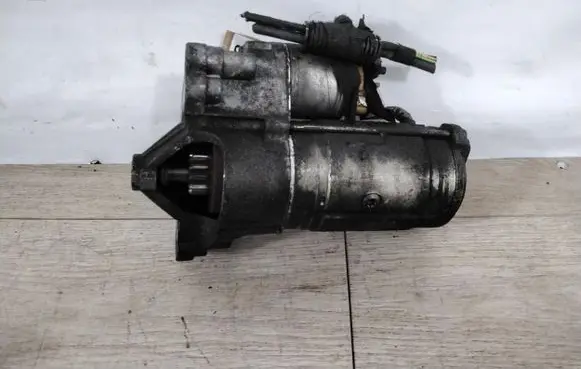 Peugeot 407 Starter motor D8R28
