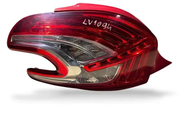 Peugeot 208 Rear/tail lights 9672628280