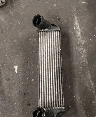 BMW X5 E70 Intercooler radiator 1751753347504 17517533475 7533475