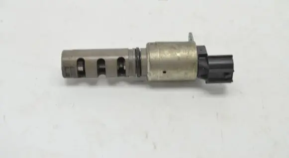 Toyota RAV 4 (XA40) Camshaft vanos timing valve 337010 GU264 50101