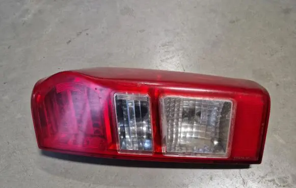 Isuzu D-Max Rear/tail lights
