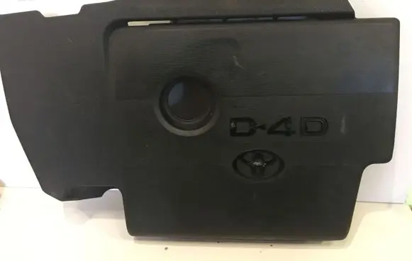 Toyota Avensis T270 Engine cover (trim)