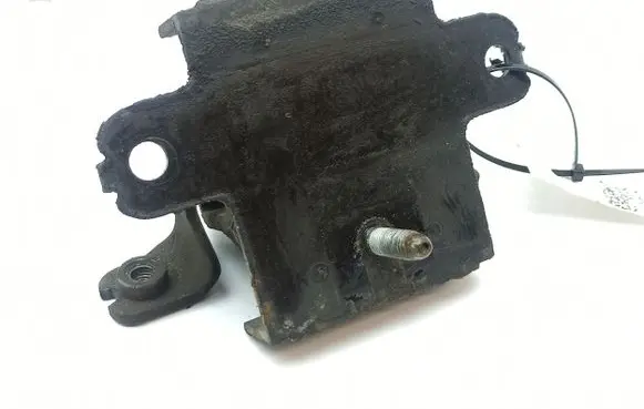Cadillac STS Seville Engine mount bracket 25678075
