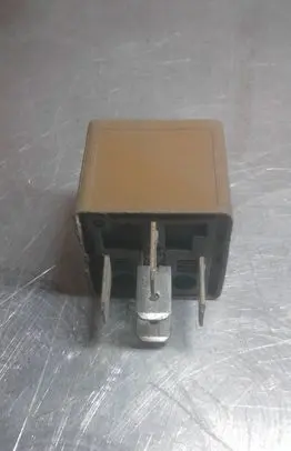 Opel Zafira A Other relay 90491314 V23134A52X237