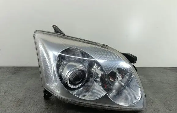 Toyota Avensis T250 Headlight/headlamp 0821211R3R