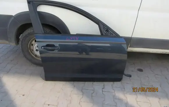Audi A6 C7 Front door