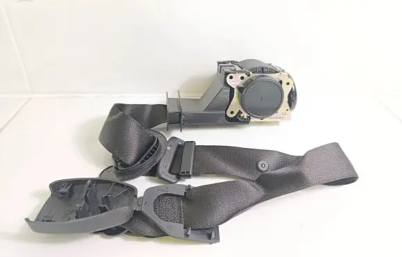 BMW i3 Front seatbelt 0589P10021
