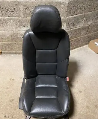 Front passenger seat