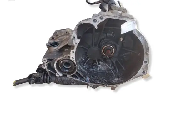 Nissan Almera Tino Manual 5 speed gearbox 8E069VT