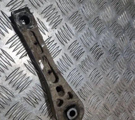 Volkswagen Touran I Engine mount bracket 1K0199855