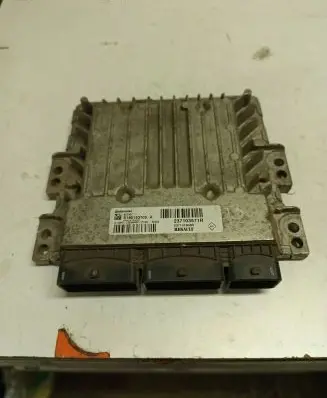 Renault Scenic III - Grand scenic III Engine control unit/module 237103571R S180153105A sid307