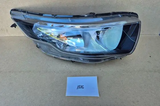 Iveco Daily 6th gen Headlight/headlamp 05802476873
