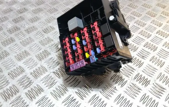 Ford Fiesta Fuse module F1BT14A005YPA