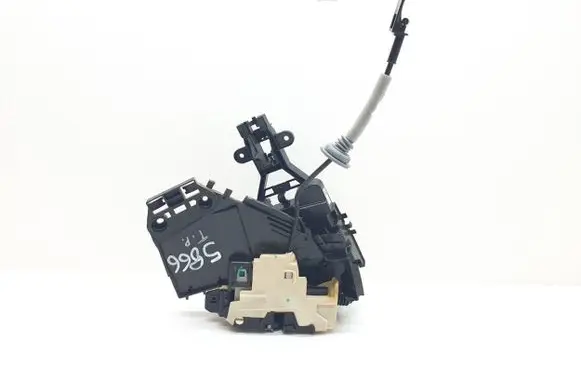 Volvo S90, V90 Rear door lock 32131411