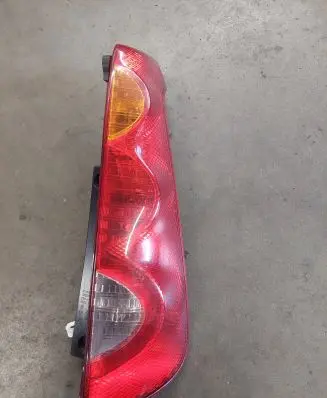 Nissan Note (E11) Rear/tail lights 22016752