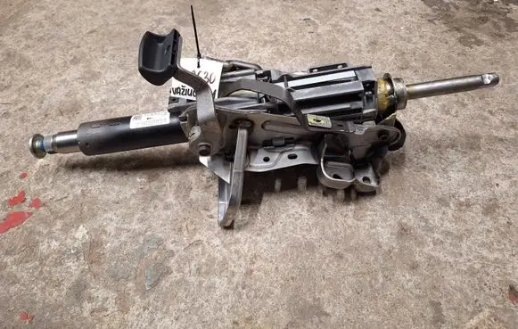 Steering wheel axle set