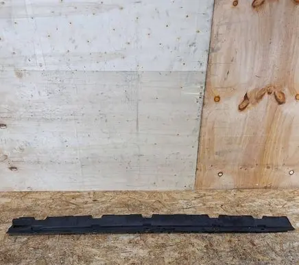 BMW X3 E83 Sill supporting ledge 3330869 51773330869