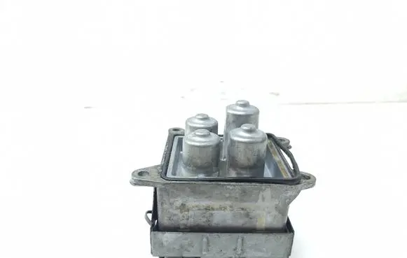 Mercedes-Benz C W203 Coolant heater control valve A2031500154