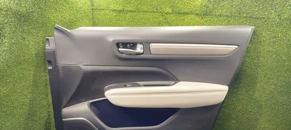 Renault Koleos II Front door card panel trim 83022ZG010 D82122ZG080 809002169R