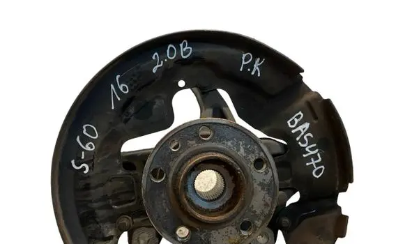 Volvo S60 Front wheel hub