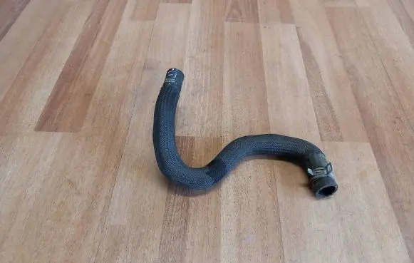 Renault Megane IV Engine coolant pipe/hose 110602095R