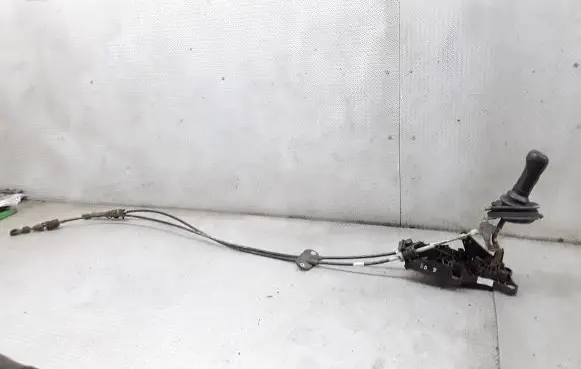 Ford Fiesta Gear shifter/selector 2S6R7C453MF