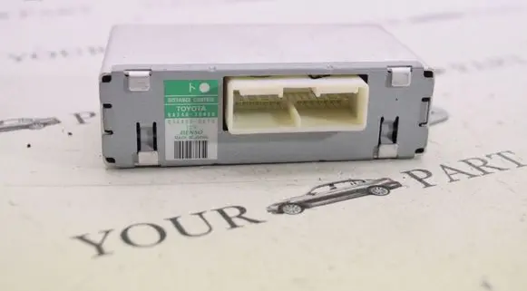 Lexus GS 300 350 430 450H Other control units/modules 8824030460
