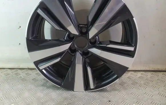 Nissan Qashqai J12 R19 alloy rim D0C006RJ3A 6RJ3A