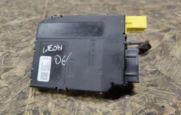 Seat Leon (1P) Steering angle sensor 1K0953549