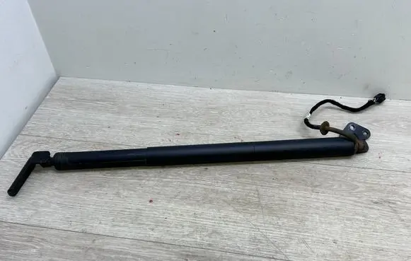 Porsche Macan (95B) Tailgate/trunk strut/damper 95B827851B 95B827851E 95B827851C