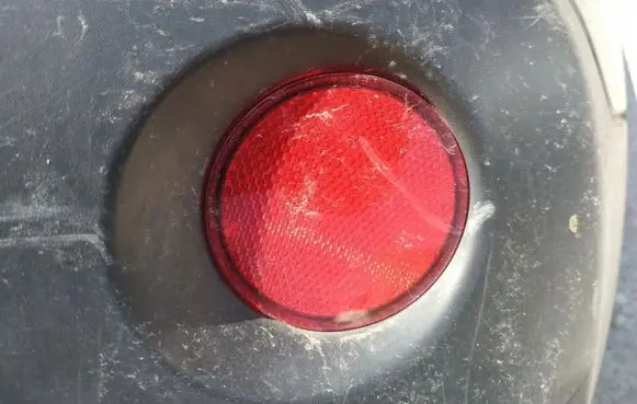 Nissan Qashqai Rear tail light reflector