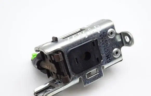 Opel Corsa D Seat back rest lock catch 13213465
