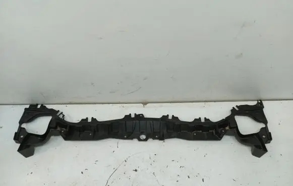 Mercedes-Benz GLA H247 Wiper trim A2478304400-jlk01