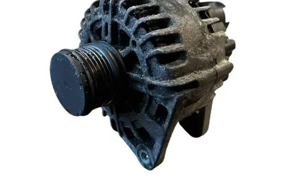 Renault Megane III Generator/alternator 231000027R 2606288A 211059909