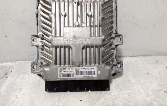 Peugeot 407 Engine control unit/module 9658198080 9648237680 5WS40379AT