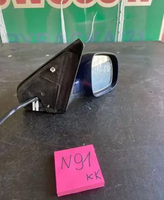 Volkswagen Golf IV Front door electric wing mirror E1010515