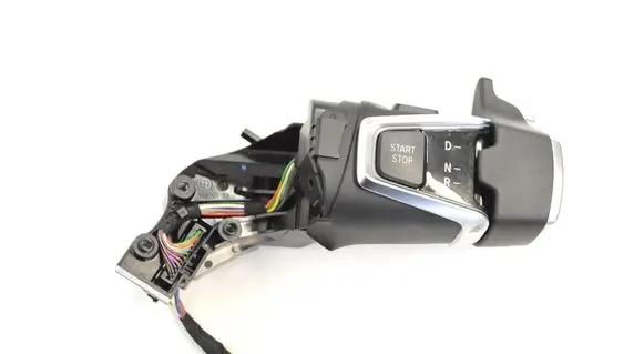 Toyota Yaris Gear shifter/selector 9340290
