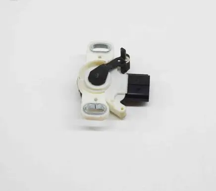 Toyota Prius (XW50) Brake pedal sensor switch 8951047030