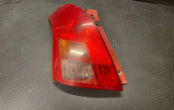 Suzuki Swift I Rear/tail lights RS120 1357 P4476L