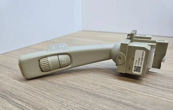Volvo S80 Indicator stalk 31327905