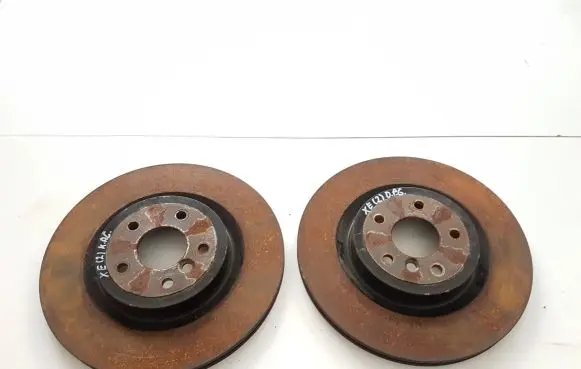 Jaguar XE Rear brake disc T4N1744