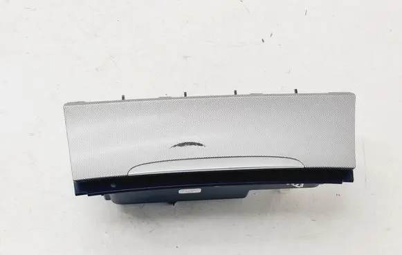 Volkswagen PASSAT B6 Ashtray (front) 3C0863234A 3C0857961