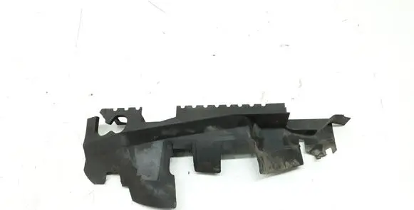 Volkswagen PASSAT B5.5 Intercooler air guide/duct channel 3B0121283D