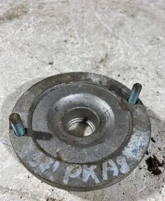 Audi A8 S8 D2 4D Coil spring mount 4d0412111a