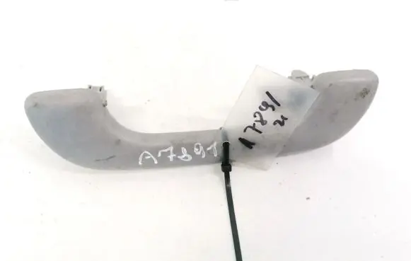 Nissan Primera Rear interior roof grab handle 8200003209 98194