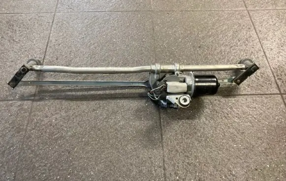 Iveco Daily 4th gen Front wiper linkage 504084722