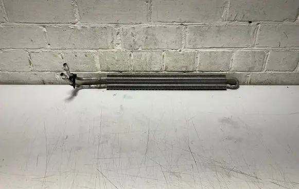 BMW 3 E92 E93 Power steering radiator 7540810 11074810 160320101265