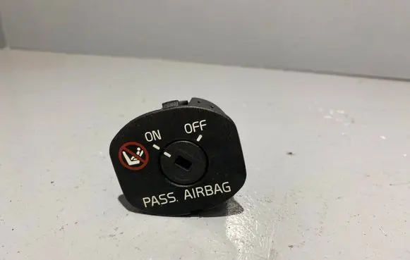 Volvo S80 Passenger airbag on/off switch 30795214