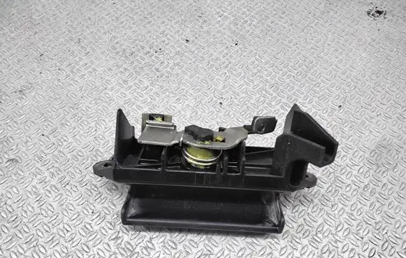Toyota Corolla Verso E121 Tailgate/trunk/boot exterior handle
